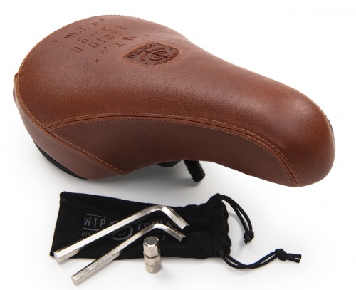 Wethepeople Pivotal SMUGGLER Fat Seat Leather