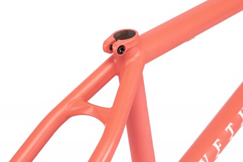 Rám Wethepeople PARADOX 2020 ED Matt Coral Red