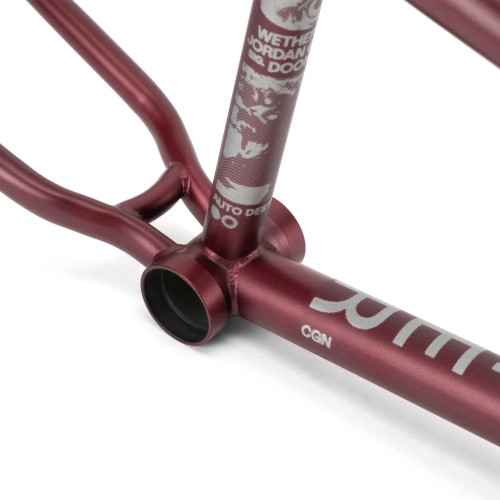 Rám Wethepeople DOOMSAYER 2024 Matt Royal Red