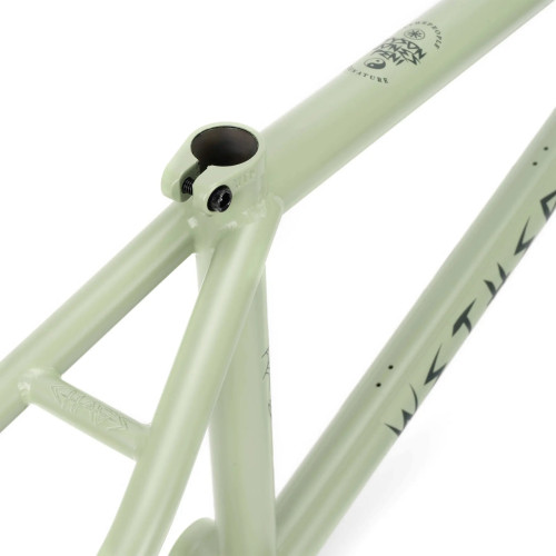 Rám Wethepeople CHAOS MACHINE 2024 Matt Moss Green