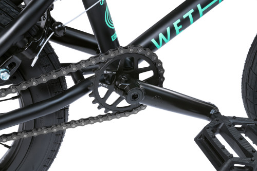 Wethepeople SEED 16" Matt Black