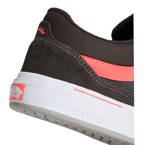 Boty Vans BMX PROOF WAFFLECUP Fade Black/Coral