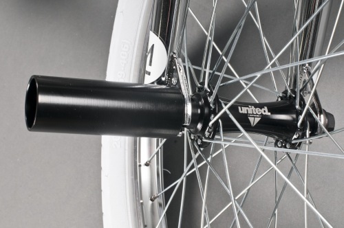 United 2015 MARTINEZ EXPERT 20.65" Raw